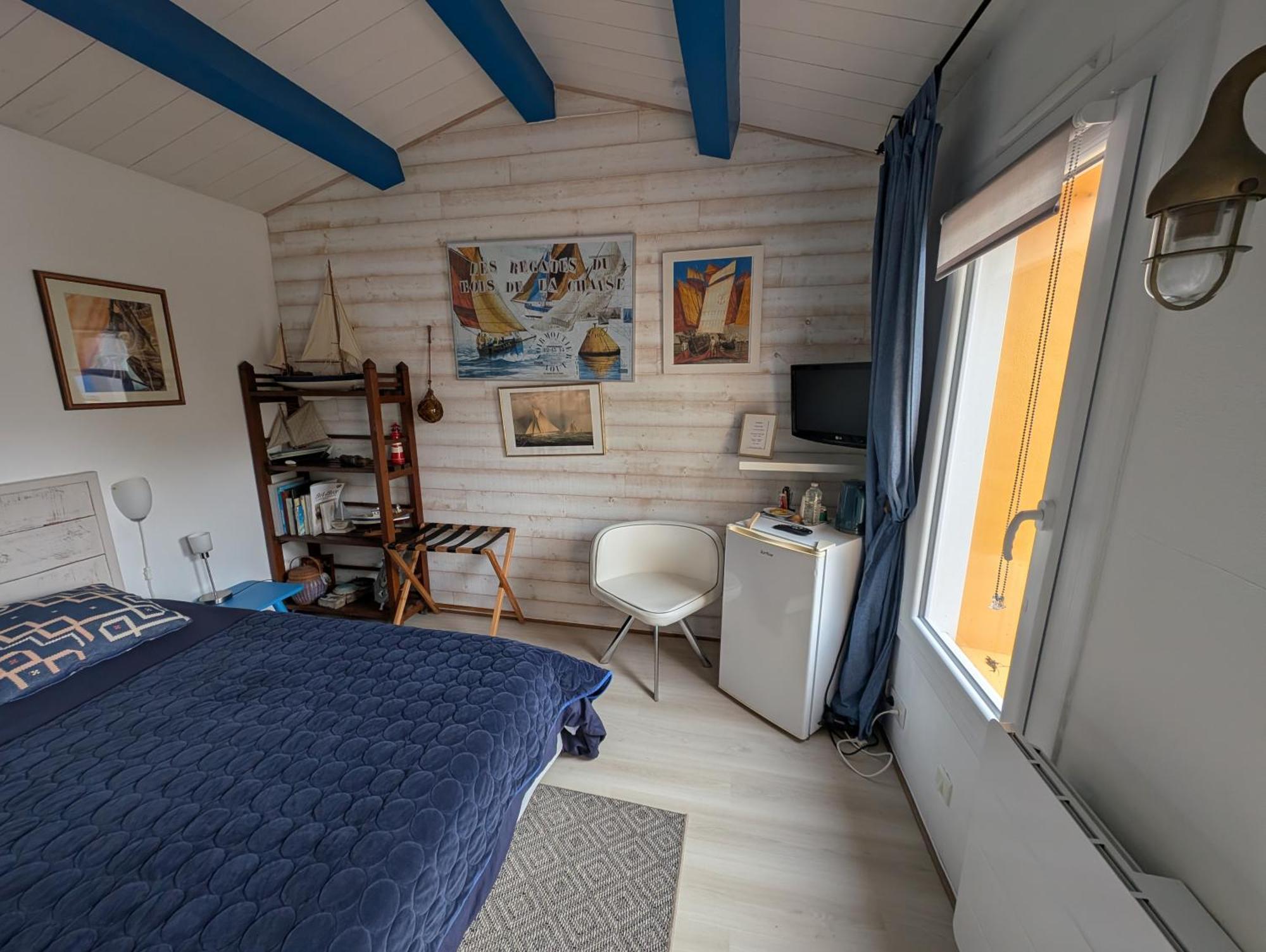 Les Yeux Bleus Bed & Breakfast Нуармутьє-ан-л'Іль Екстер'єр фото