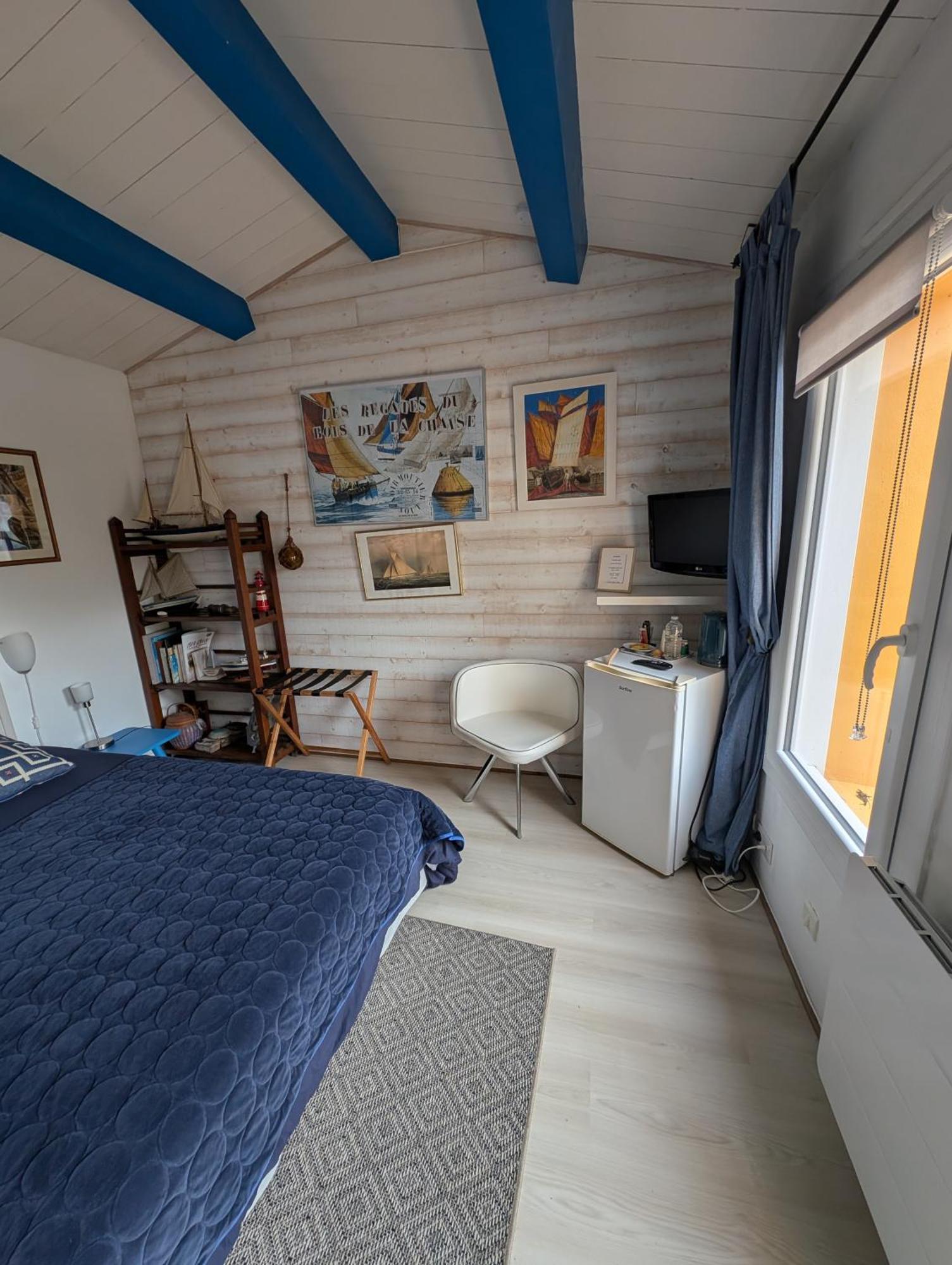 Les Yeux Bleus Bed & Breakfast Нуармутьє-ан-л'Іль Екстер'єр фото